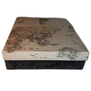 Χειροποίητο βελούδινο κουτί με χάρτη (4 φιάλες)